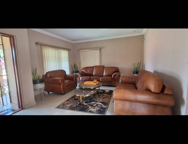 3 BEDROOM FREEHOLD FOR SALE IN MITHANAGAR